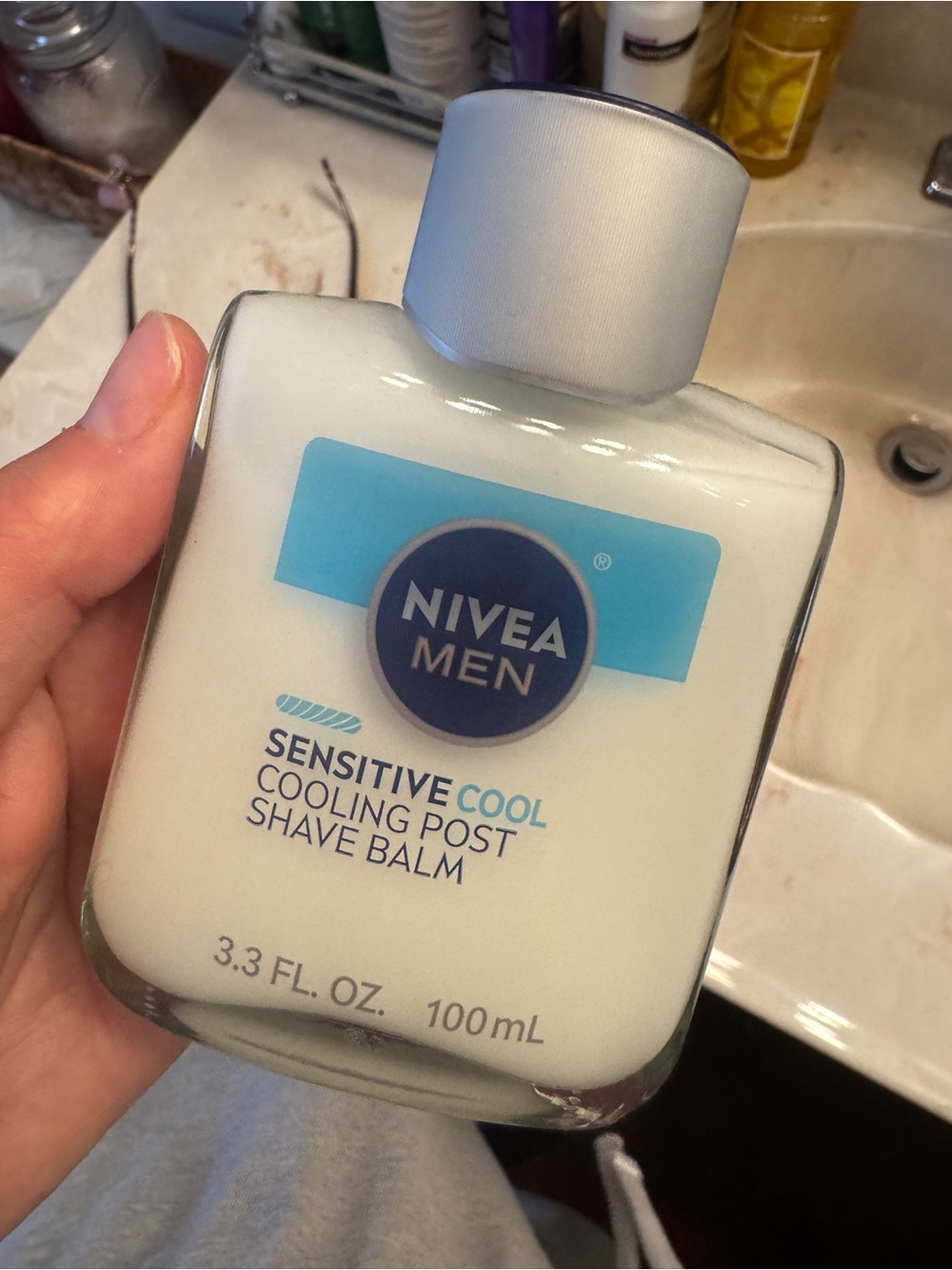 Sensitive Cool Cooling Post Shave Balm - White